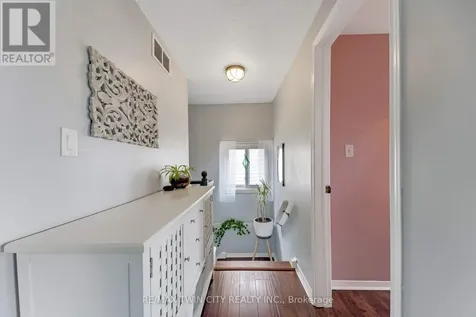 925 Copper Leaf Crescent Kitchener ON N2E 3W1