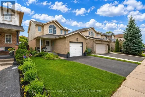925 Copper Leaf Crescent Kitchener ON N2E 3W1