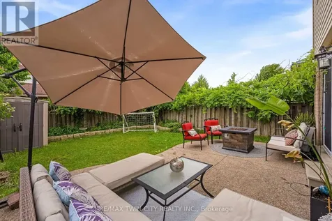 925 Copper Leaf Crescent Kitchener ON N2E 3W1