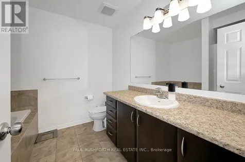606 Pamplona Private Ottawa ON K2J 5T4