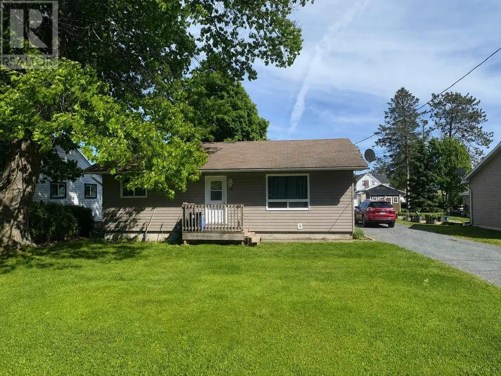233 Federation Street Thessalon ON P0R 1L0