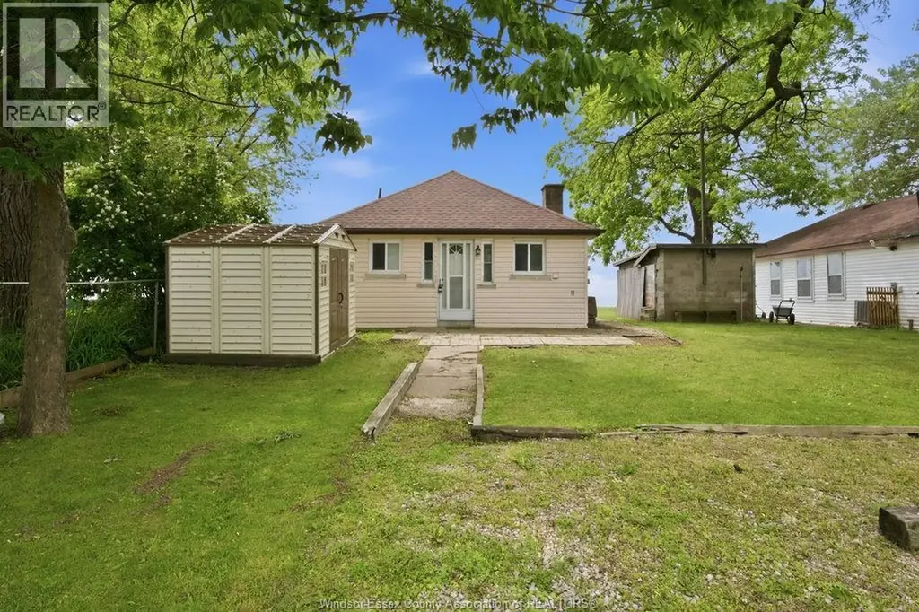 1455-1457 Heritage Road Kingsville ON N9Y 2E6