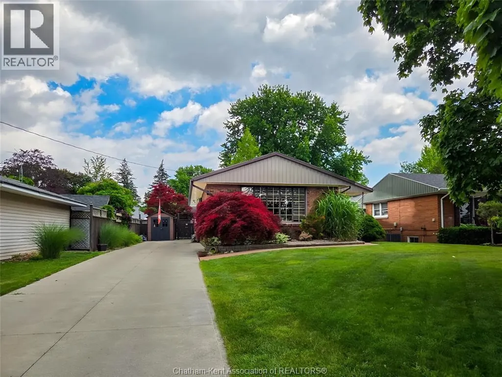 211 Faubert Drive Chatham ON N7M 2Y6