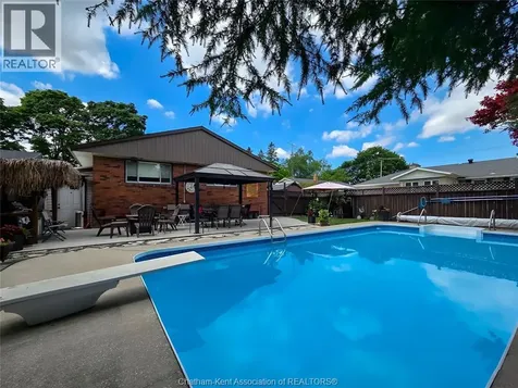 211 Faubert Drive Chatham ON N7M 2Y6