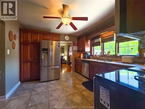 211 Faubert Drive Chatham ON N7M 2Y6