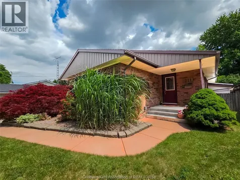 211 Faubert Drive Chatham ON N7M 2Y6