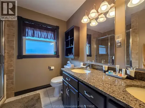 211 Faubert Drive Chatham ON N7M 2Y6