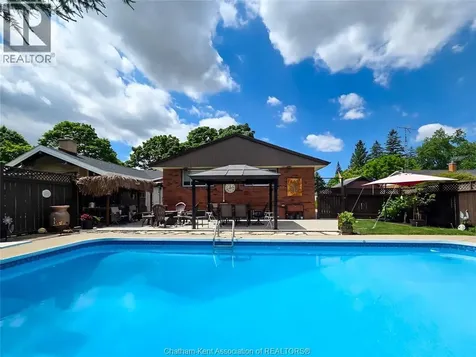 211 Faubert Drive Chatham ON N7M 2Y6