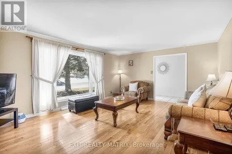 21 Frost Avenue Hawkesbury ON K6A 2T7