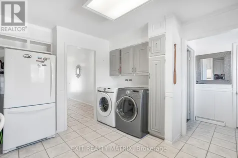 21 Frost Avenue Hawkesbury ON K6A 2T7