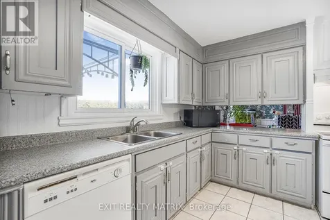 21 Frost Avenue Hawkesbury ON K6A 2T7