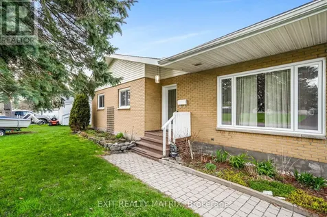 21 Frost Avenue Hawkesbury ON K6A 2T7