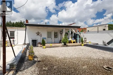 157 Main Street Delhi ON N4B 2M1