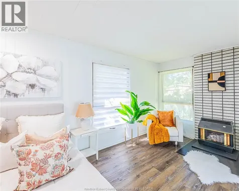 3365 Curry Avenue Windsor ON N9E 2T4