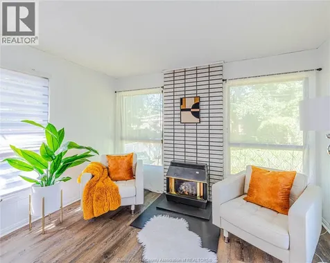 3365 Curry Avenue Windsor ON N9E 2T4