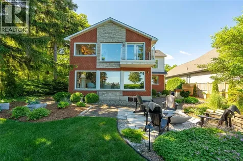 1074 Bruce Street Sarnia ON N7V 3B1