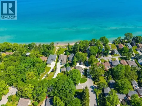 1074 Bruce Street Sarnia ON N7V 3B1