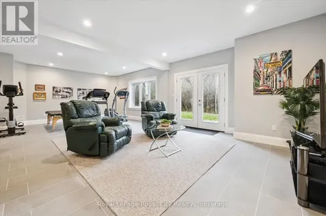 28 Serena Lane Guelph (pineridge/westminster Woods) ON N1L 1E7