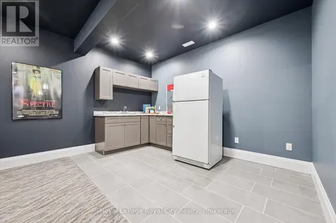 28 Serena Lane Guelph (pineridge/westminster Woods) ON N1L 1E7