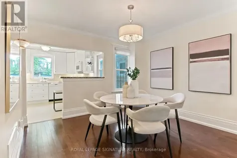 146 Gloucester Grove Toronto (oakwood Village) ON M6C 2B1