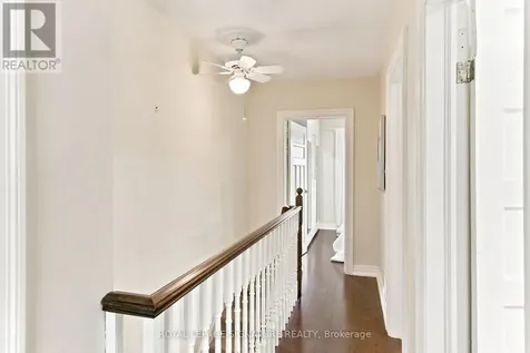 146 Gloucester Grove Toronto (oakwood Village) ON M6C 2B1