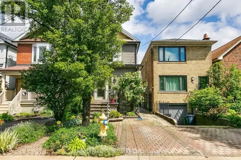 146 Gloucester Grove Toronto (oakwood Village) ON M6C 2B1