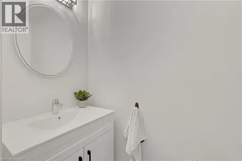 1471 Pickwick Drive Mississauga ON L5V 1V7
