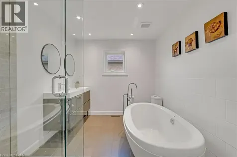 1471 Pickwick Drive Mississauga ON L5V 1V7