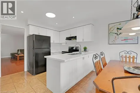 1471 Pickwick Drive Mississauga ON L5V 1V7