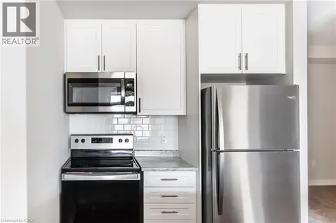 870 Queenston Road Stoney Creek ON L8G 0B9