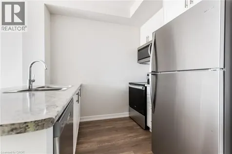 870 Queenston Road Stoney Creek ON L8G 0B9