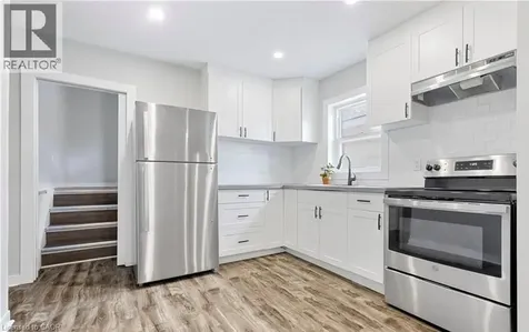 235 Hamilton Road London ON N5Z 1P9