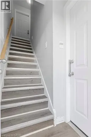 235 Hamilton Road London ON N5Z 1P9