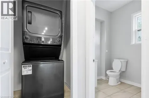 235 Hamilton Road London ON N5Z 1P9