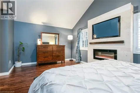 105 Captain Mccallum Drive New Hamburg ON N3A 0B5