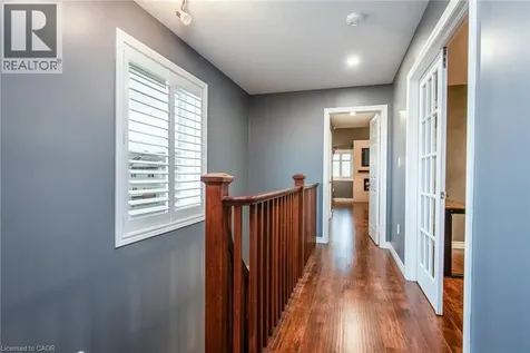 105 Captain Mccallum Drive New Hamburg ON N3A 0B5