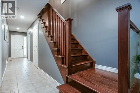 105 Captain Mccallum Drive New Hamburg ON N3A 0B5