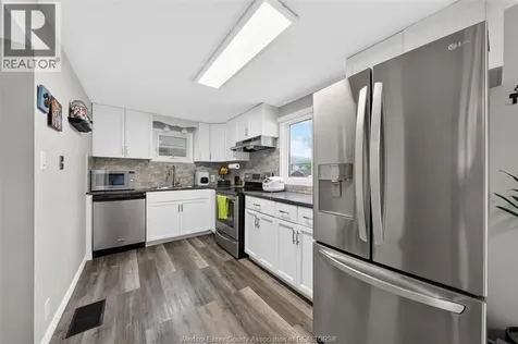 345 Frank Avenue Windsor ON N8S 3N9