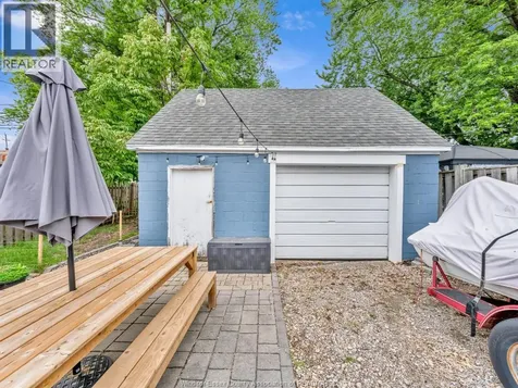 345 Frank Avenue Windsor ON N8S 3N9