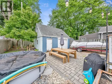 345 Frank Avenue Windsor ON N8S 3N9
