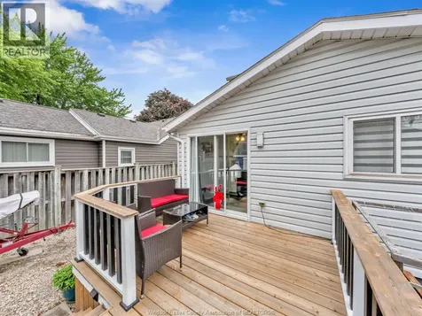 345 Frank Avenue Windsor ON N8S 3N9