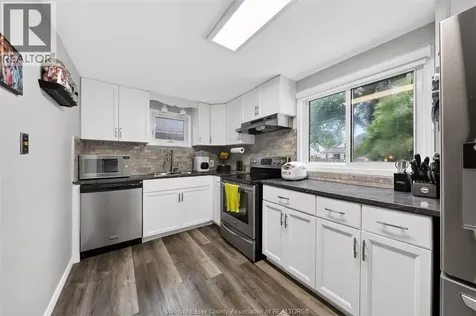 345 Frank Avenue Windsor ON N8S 3N9