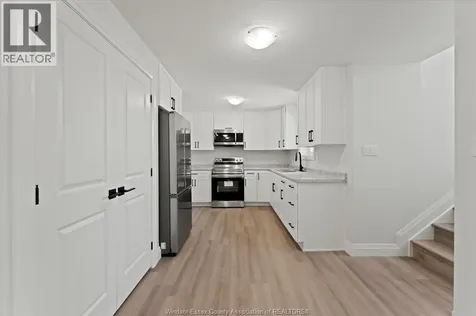 1814 Meighen Windsor ON N8W 1H2