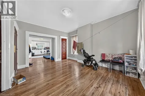 126 Chatham Street Brantford ON N3S 4G4