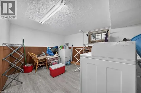 126 Chatham Street Brantford ON N3S 4G4