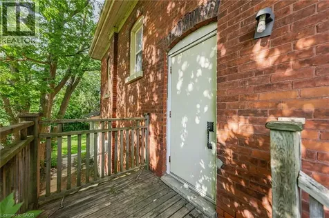 126 Chatham Street Brantford ON N3S 4G4