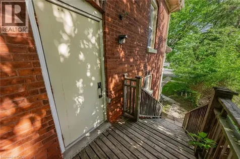 126 Chatham Street Brantford ON N3S 4G4