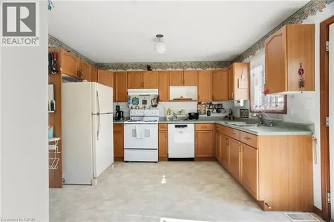 20 Southvale Road St. Marys ON N4X 1R9