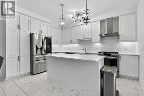 5 Middleton Drive Wasaga Beach ON L9Z 0L1
