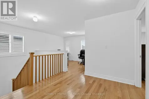 5 Middleton Drive Wasaga Beach ON L9Z 0L1